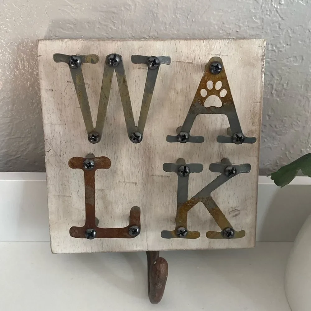 Mudpie WALK Iron Dog Leash Hanger